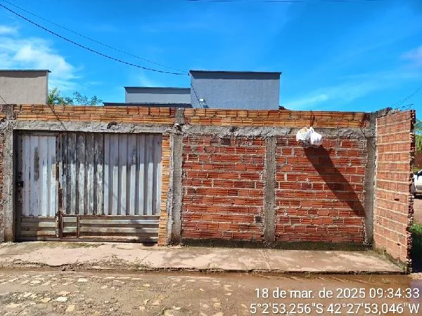 Casa - 2 Quartos - Altos - Ocupado — foto 2