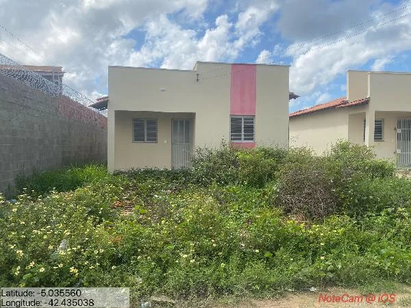 Casa - 2 Quartos - Altos - Ocupado — foto 2