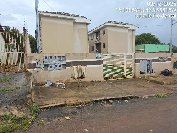Apartamento - 2 Quartos - Cidade Ocidental - Ocupado — foto 2