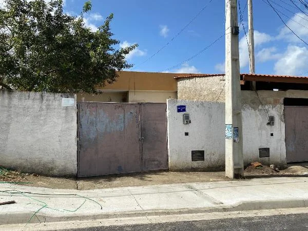 Casa - 2 Quartos - Sao Goncalo - Ocupado — foto 2