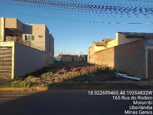 Terreno - Uberlandia - Ocupado — foto 2