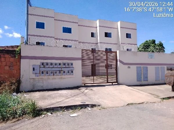 Apartamento - 2 Quartos - Luziania - Ocupado — foto 2