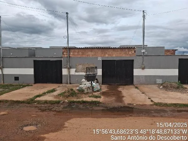 Casa - 3 Quartos - Santo Antonio do Descoberto - Ocupado — foto 2