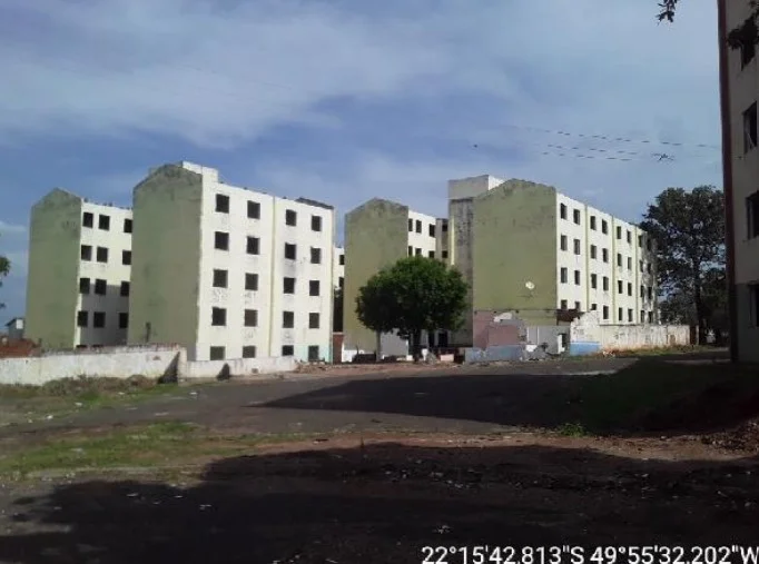 Apartamento - 2 Quartos - Marilia - Desocupado — foto 3