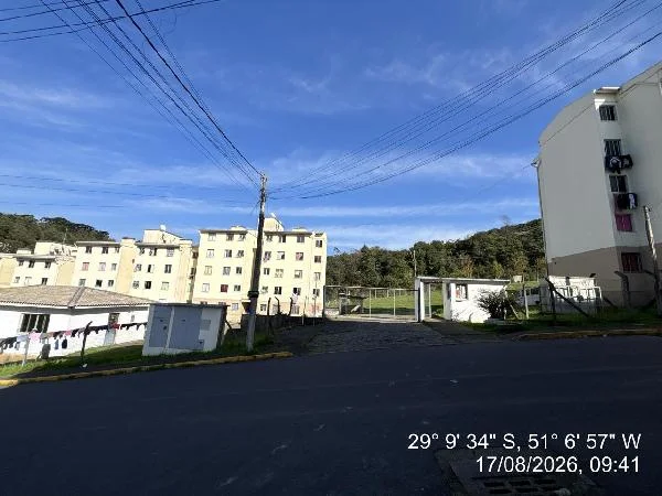 Apartamento - 2 Quartos - Caxias do Sul - Ocupado — foto 2