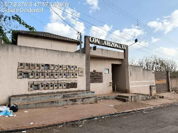 Apartamento - 2 Quartos - Cidade Ocidental - Ocupado — foto 2