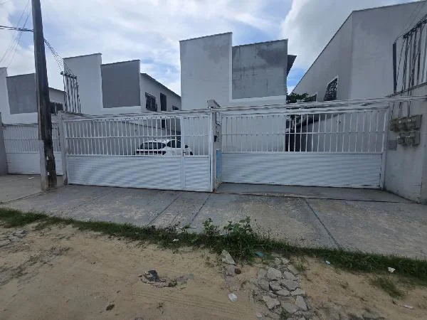 Apartamento - 2 Quartos - Itaitinga - Ocupado — foto 2
