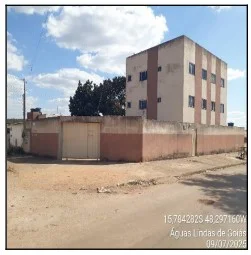 Apartamento - 2 Quartos - Aguas Lindas de Goias - Ocupado — foto 2