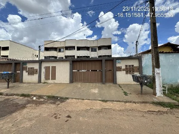 Apartamento - 2 Quartos - Luziania - Ocupado — foto 2