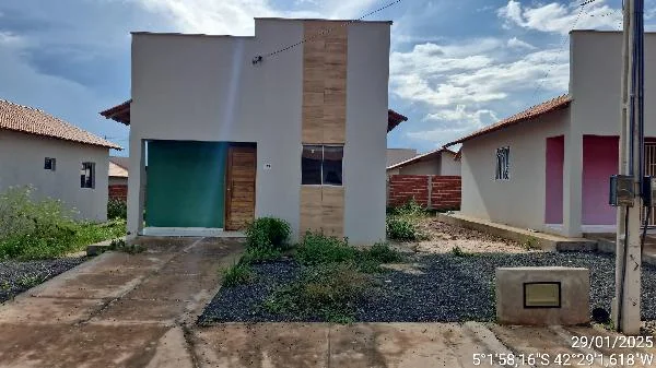 Casa - 2 Quartos - Altos - Desocupado — foto 2