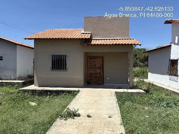 Casa - 2 Quartos - Agua Branca - Ocupado — foto 2