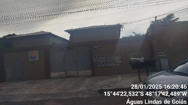 Apartamento - 2 Quartos - Aguas Lindas de Goias - Ocupado — foto 2