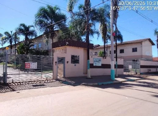 Apartamento - 2 Quartos - Cidade Ocidental - Ocupado — foto 2
