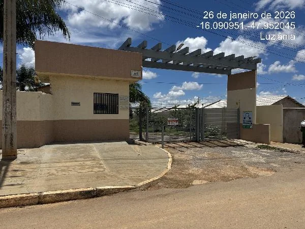 Apartamento - 2 Quartos - Cidade Ocidental - Desocupado — foto 2