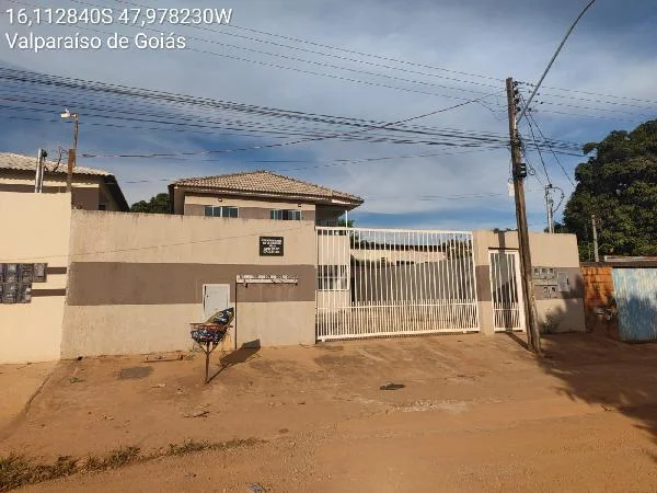Apartamento - 2 Quartos - Valparaiso de Goias - Ocupado — foto 2