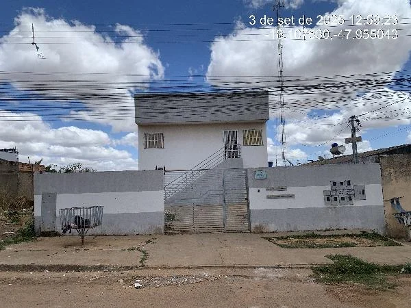 Apartamento - 2 Quartos - Luziania - Ocupado — foto 2