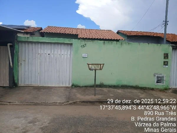 Casa - 2 Quartos - Varzea da Palma - Ocupado — foto 2