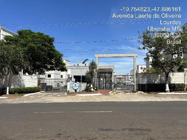 Apartamento - 2 Quartos - Uberaba - Ocupado — foto 2