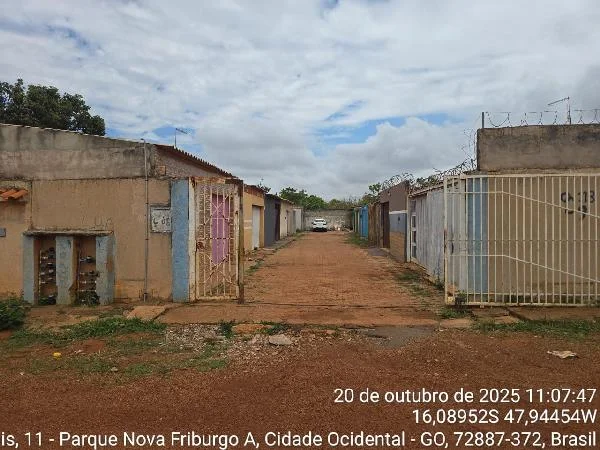 Casa - 2 Quartos - Cidade Ocidental - Desocupado — foto 2