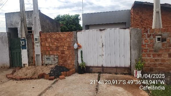 Casa - 2 Quartos - Cafelandia - Ocupado — foto 2