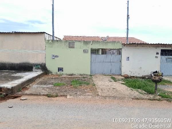 Casa - 2 Quartos - Cidade Ocidental - Ocupado — foto 2