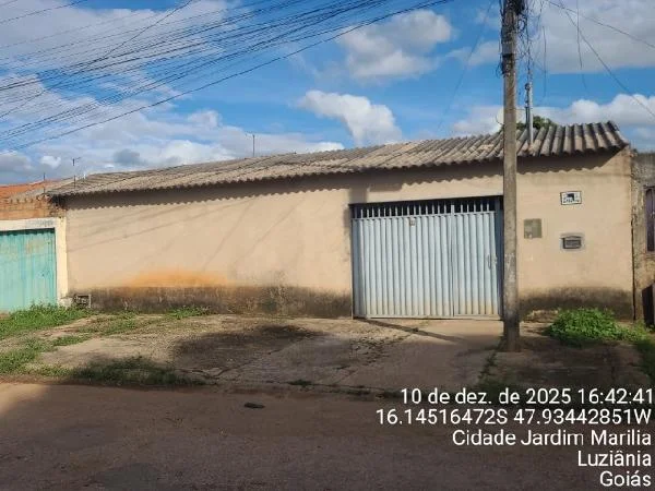 Casa - 3 Quartos - Luziania - Ocupado — foto 2