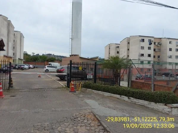 Apartamento - 2 Quartos - Sapucaia do Sul - Ocupado — foto 2