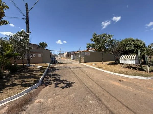Casa - 2 Quartos - Planaltina - Desocupado — foto 2
