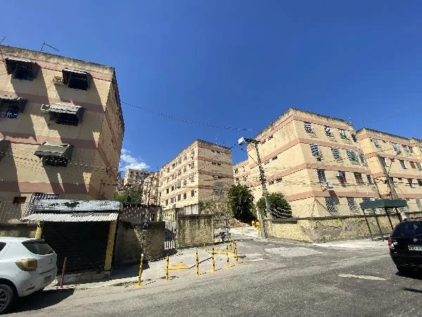 Apartamento - 2 Quartos - Sao Goncalo - Ocupado — foto 2