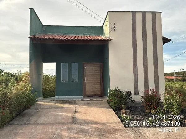 Casa - 2 Quartos - Altos - Ocupado — foto 2