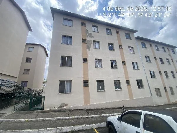 Apartamento - 2 Quartos - Juiz de Fora - Ocupado — foto 2