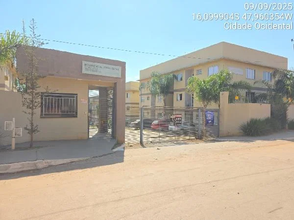 Apartamento - 2 Quartos - Cidade Ocidental - Ocupado — foto 2