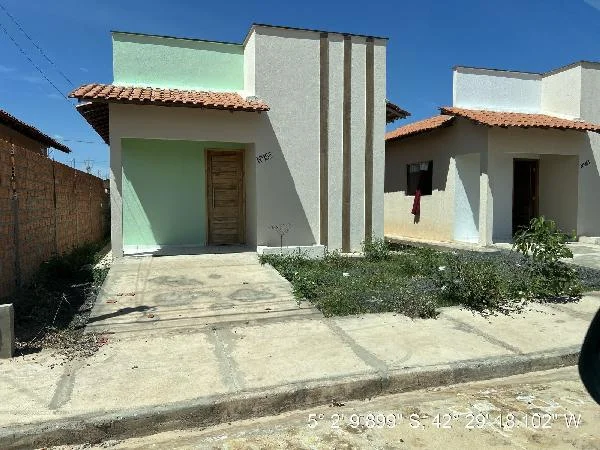 Casa - 2 Quartos - Altos - Ocupado — foto 2