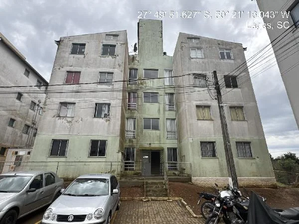 Apartamento - 2 Quartos - Lages - Ocupado — foto 2