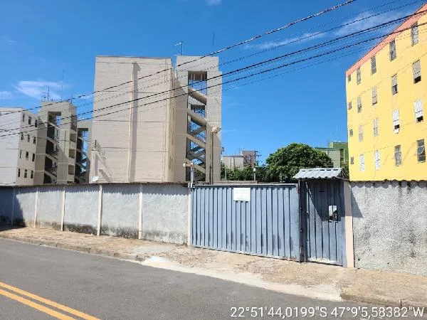 Apartamento - 2 Quartos - Campinas - Ocupado — foto 2