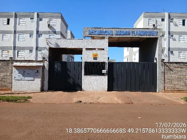 Apartamento - 2 Quartos - Itumbiara - Ocupado — foto 2