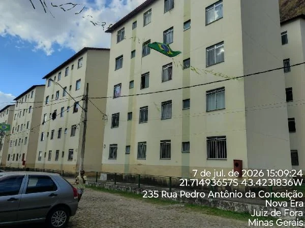 Apartamento - 2 Quartos - Juiz de Fora - Desocupado — foto 2