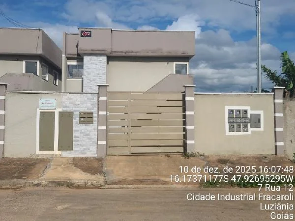 Apartamento - 2 Quartos - Luziania - Ocupado — foto 2