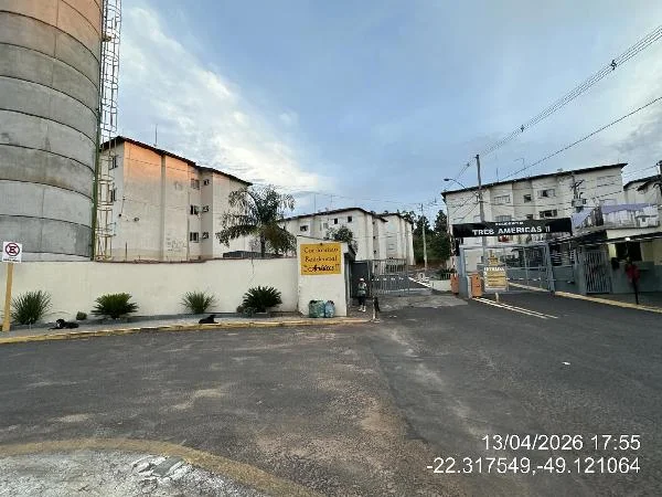 Apartamento - 2 Quartos - Bauru - Ocupado — foto 2