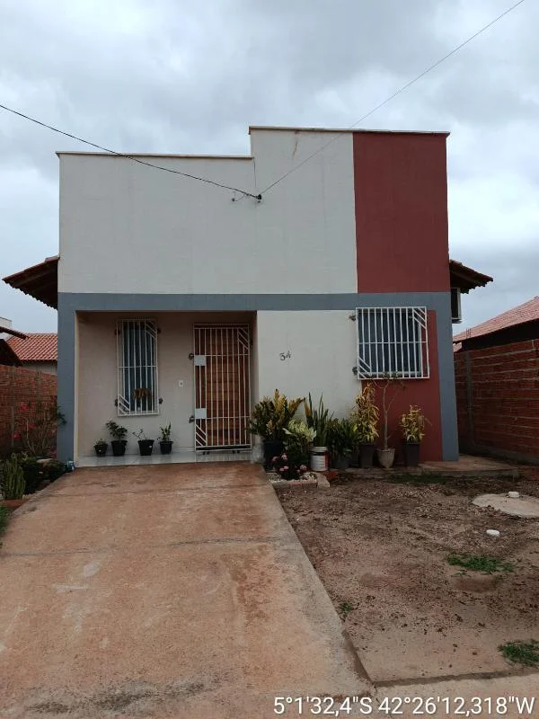 Casa - 2 Quartos - Altos - Ocupado — foto 2