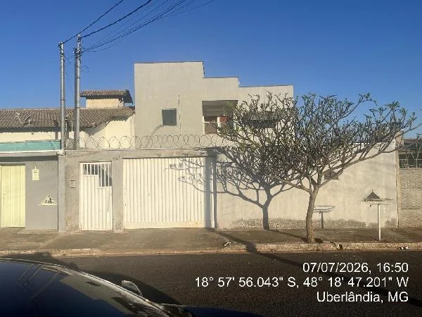 Apartamento - 2 Quartos - Uberlandia - Ocupado — foto 2