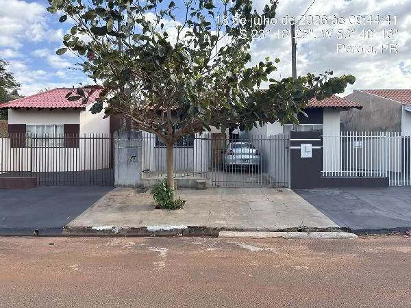 Casa - 2 Quartos - Perola - Ocupado — foto 2