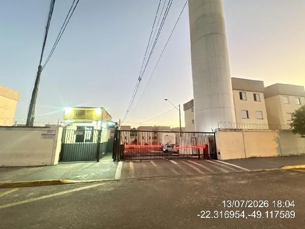 Apartamento - 2 Quartos - Bauru - Ocupado — foto 2