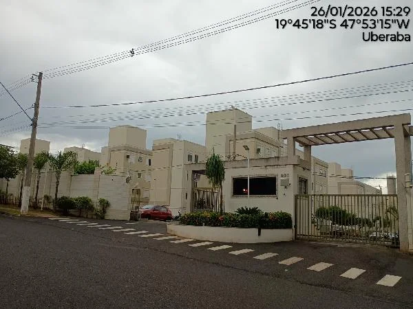 Apartamento - 2 Quartos - Uberaba - Ocupado — foto 2
