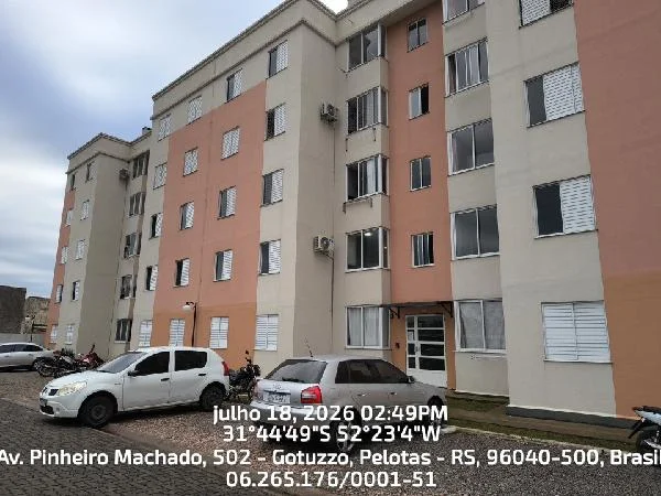 Apartamento - 2 Quartos - Pelotas - Ocupado — foto 2