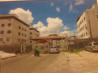 Apartamento - 3 Quartos - Camacari - Ocupado — foto 3