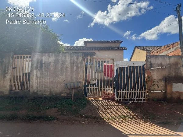 Casa - 2 Quartos - Padre Bernardo - Ocupado — foto 2
