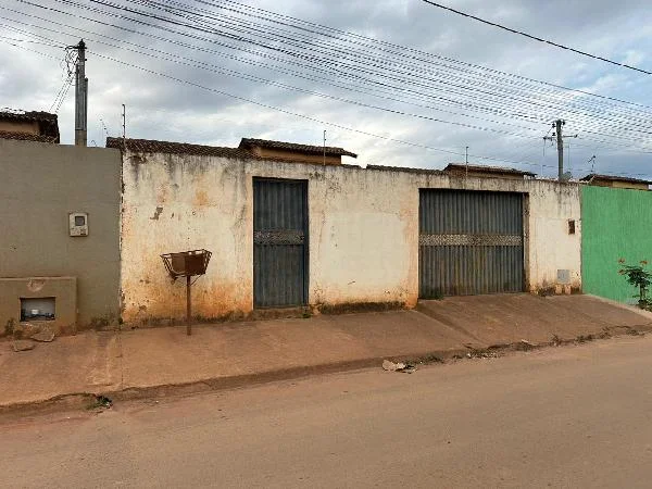 Casa - 2 Quartos - Padre Bernardo - Ocupado — foto 2