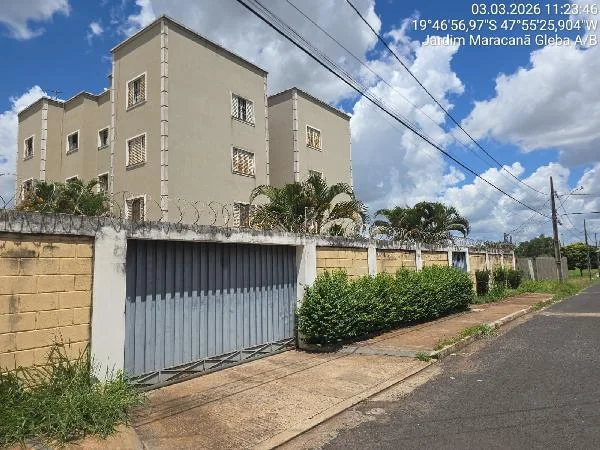 Apartamento - 2 Quartos - Uberaba - Desocupado — foto 2