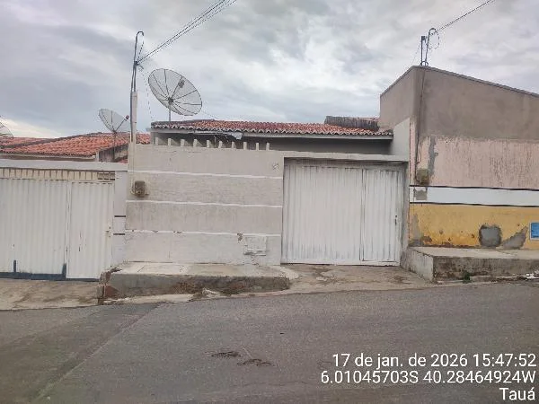 Casa - 3 Quartos - Taua - Desocupado — foto 2
